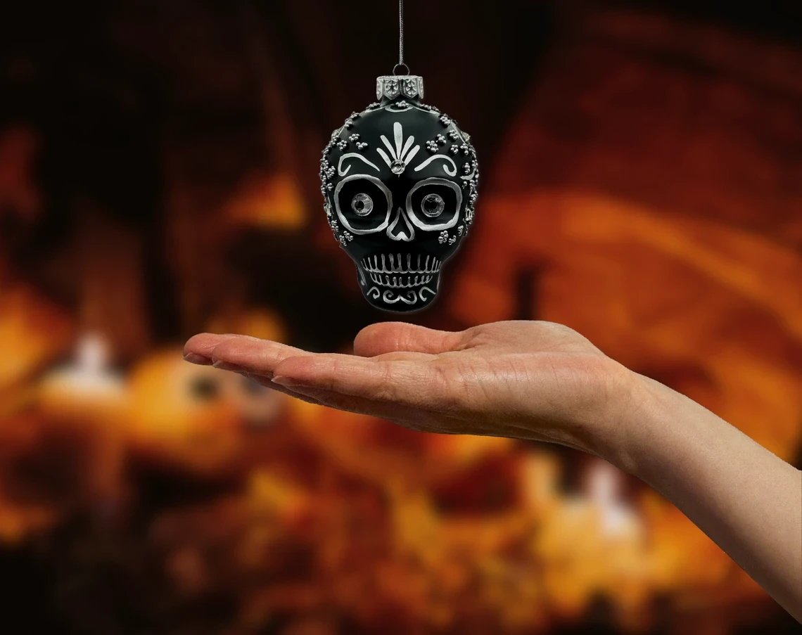 Bombka szklana figurka Czaszka w stylu Sugar Skull: srebrna realne zdjęcie