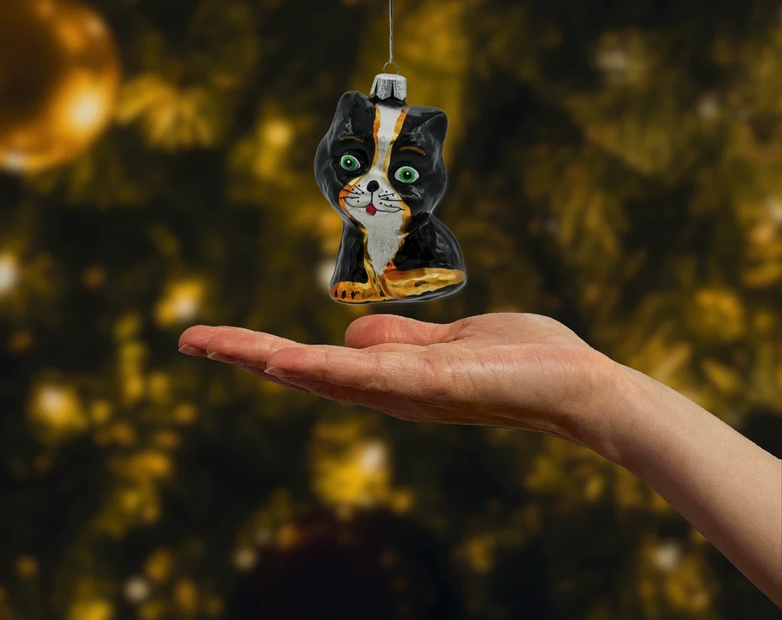 Bombka szklana Uroczy Kot z zielonymi oczami realne zdjęcie