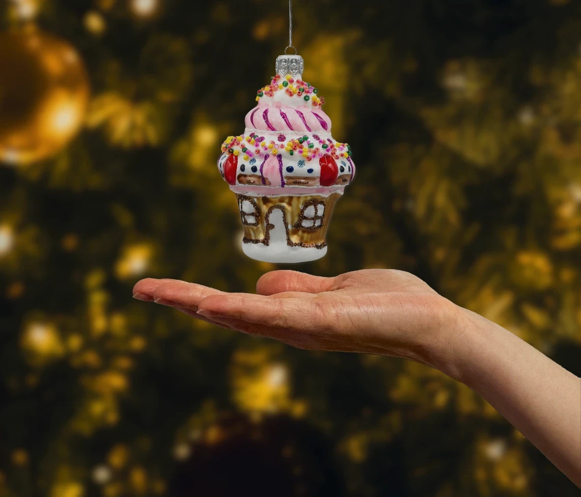 Bombka szklana figurka Babeczkowy Domek realne zdjęcie