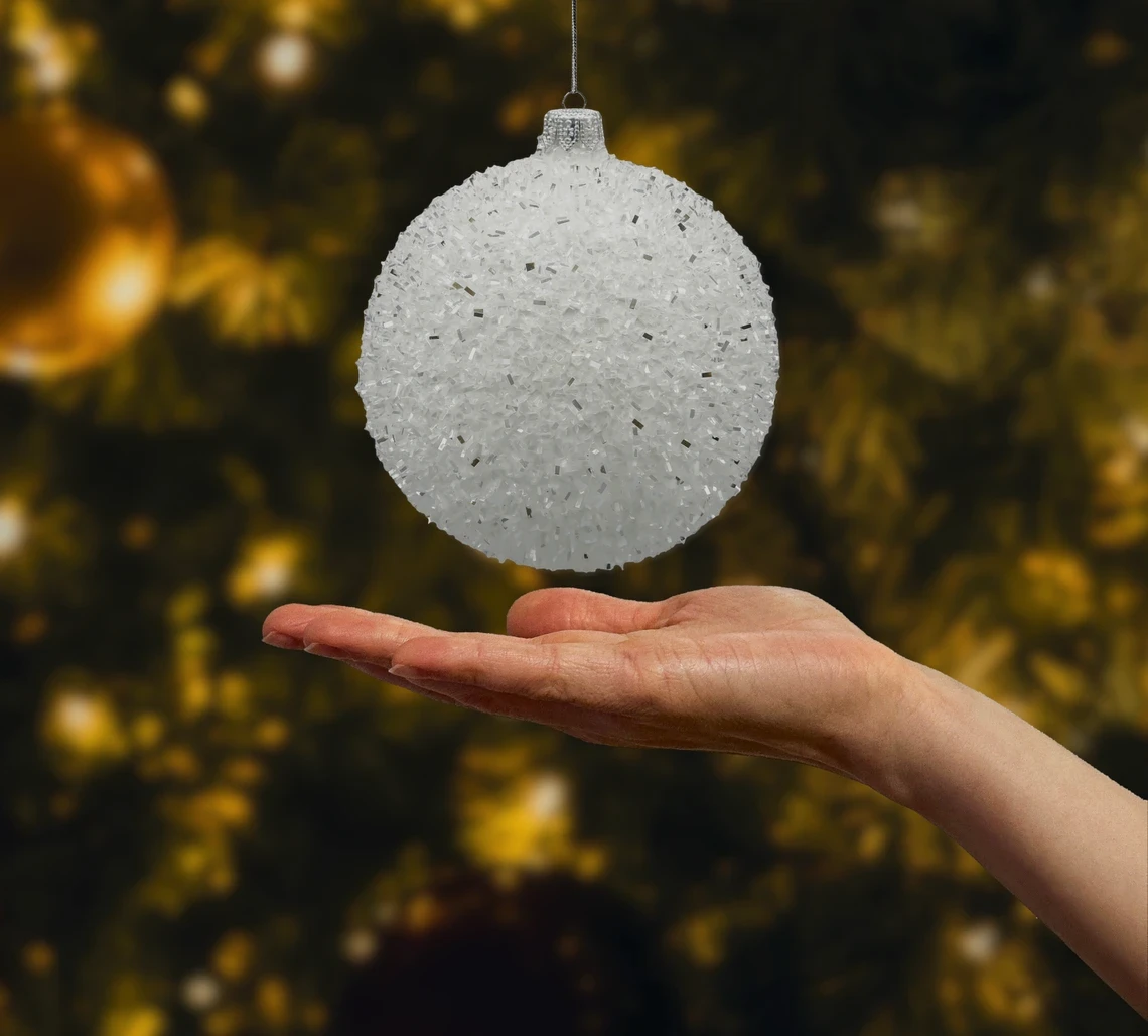 Szklana Bombka okrągła śnieżka: duża realne zdjęcie