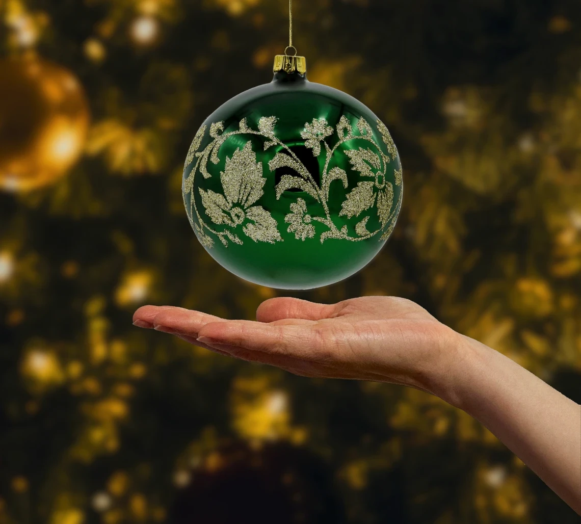 Szklana Bombka okrągła z ornamentem: zielona realne zdjęcie