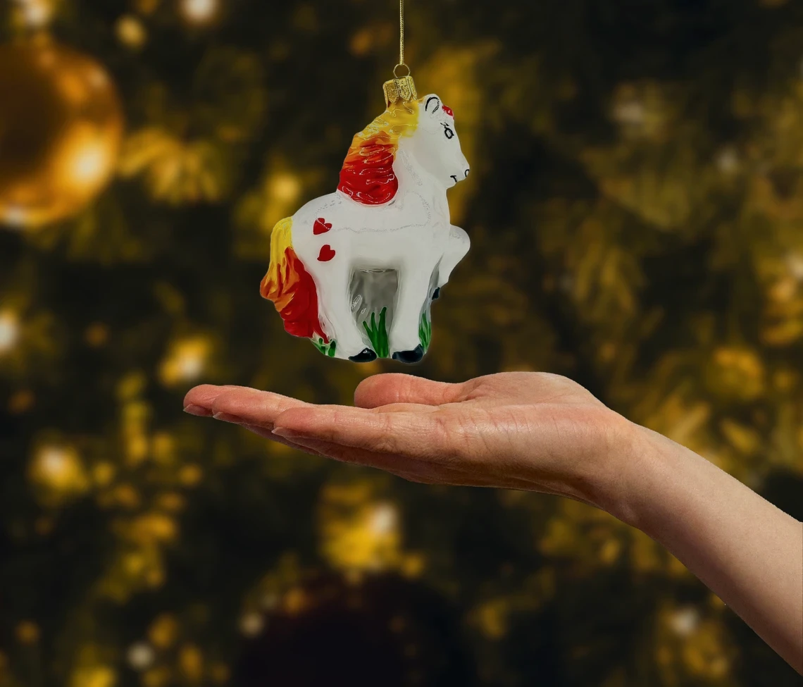 Bombka szklana figurka Konik w płomiennej grzywie realne zdjęcie