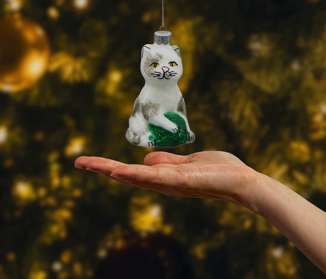 Szklana bombka choinkowa figurka Kot z kłębkiem wełny realne zdjęcie