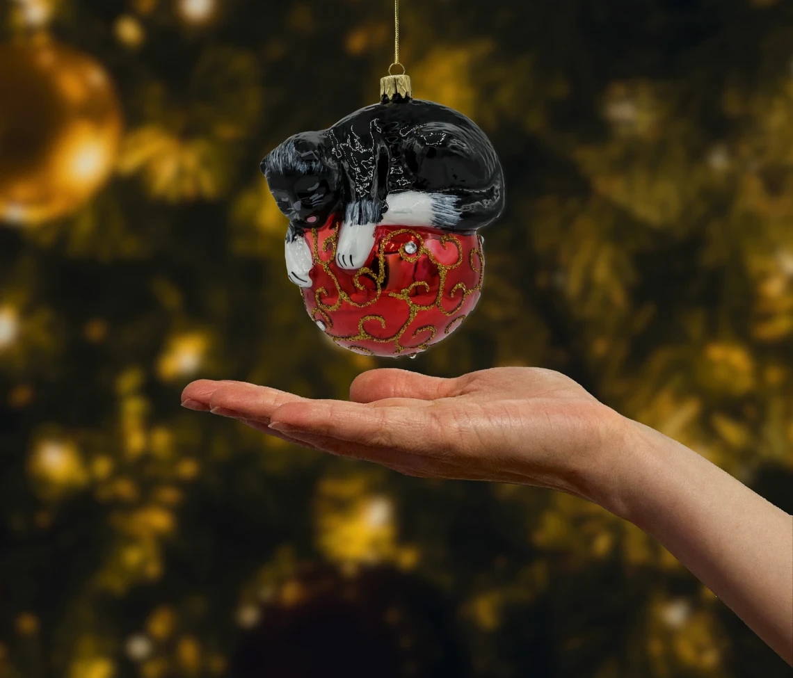 Bombka szklana figurka Kot na bombce realne zdjęcie