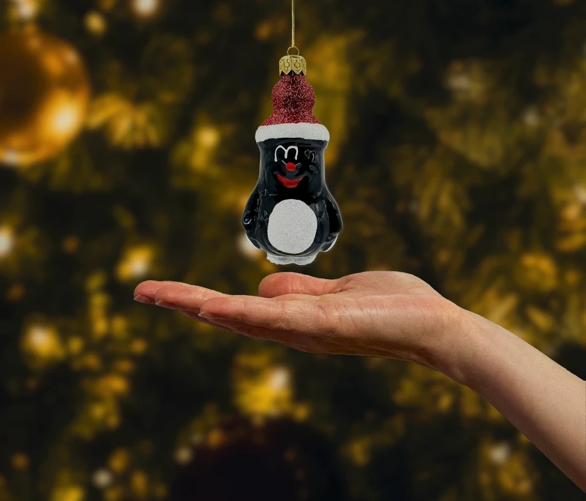 Bombka szklana figurka Krecik w brokatowej czapie: czerwony realne zdjęcie