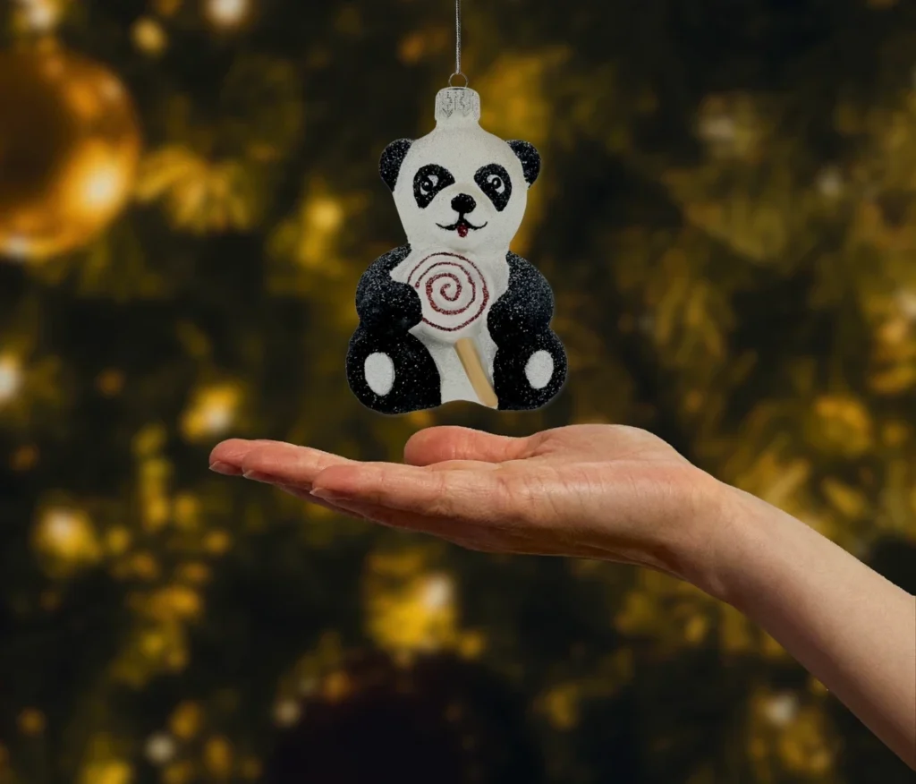 Bombka szklana figurka Panda z lizakiem realne zdjęcie