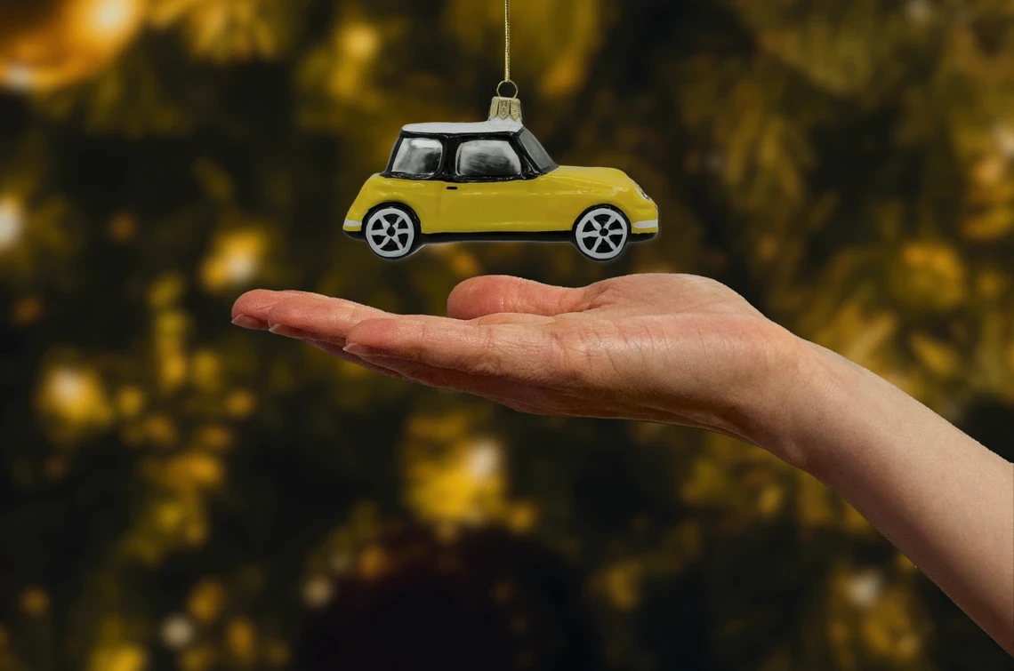 Szklana bombka choinkowa Samochód Mini Cooper: żółty realne zdjęcie