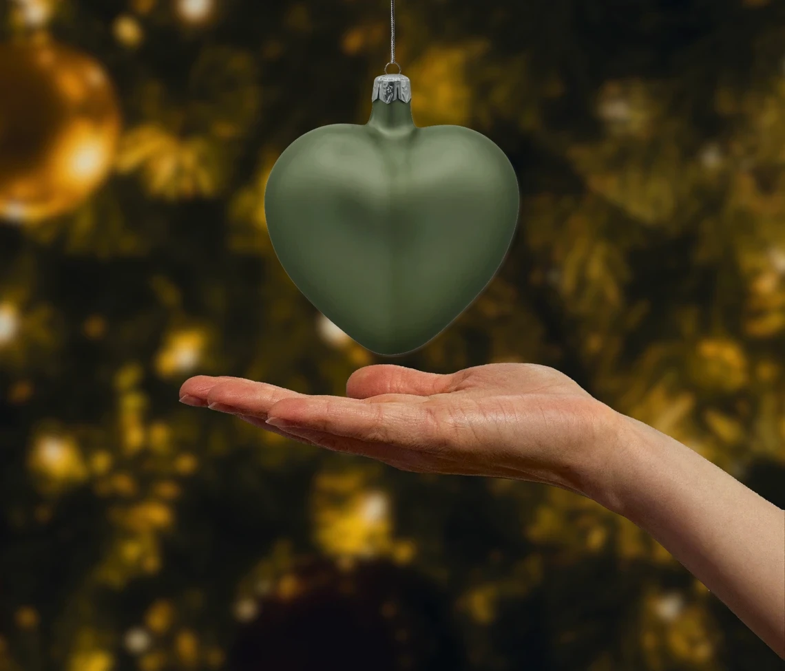 Bombka szklana figurka Serce matowe: oliwkowe realne zdjęcie
