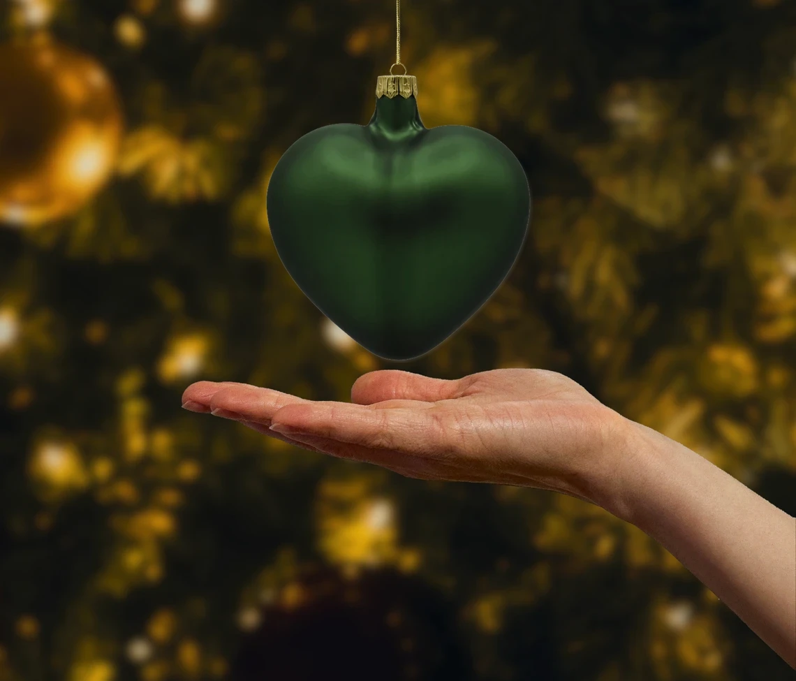 Bombka szklana figurka Serce matowe: zielone realne zdjęcie