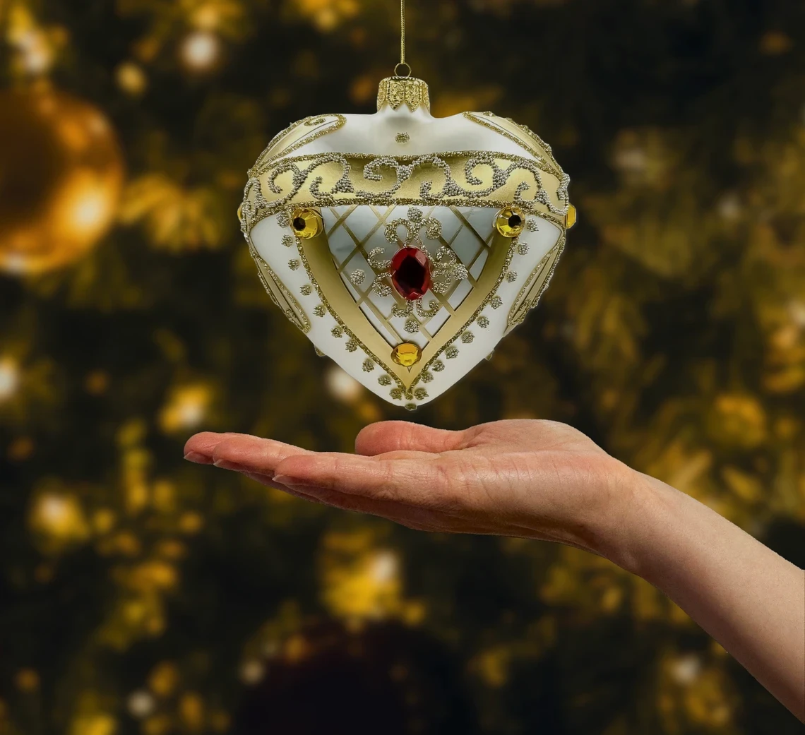 Bombka szklana figurka Serce ze złotym wykończeniem i rubinowym kamieniem: srebrne realne zdjęcie