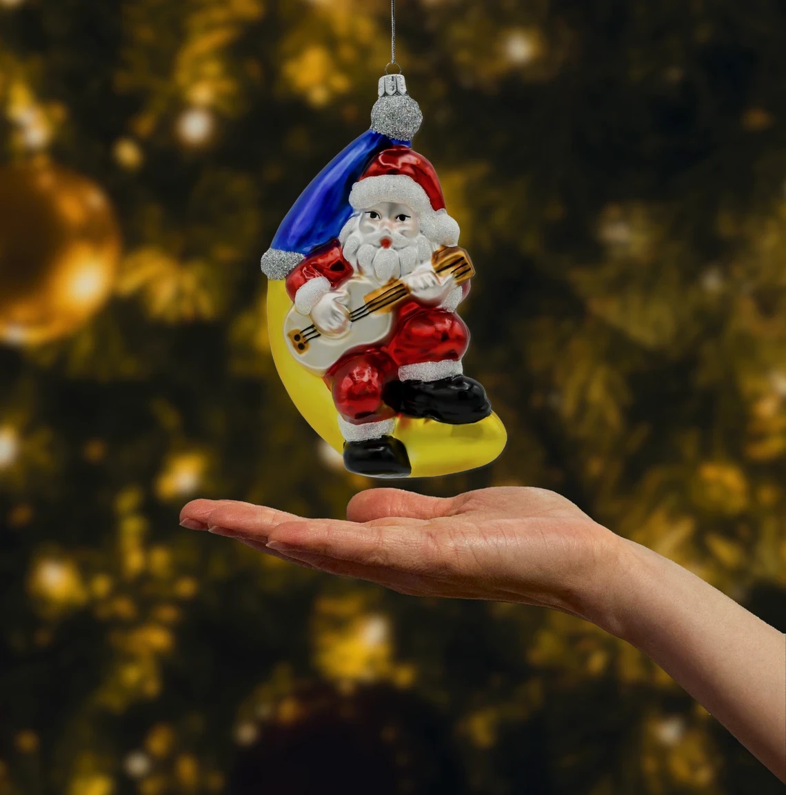Bombka szklana figurka Święty Mikołaj na księżycu z gitarą realne zdjęcie