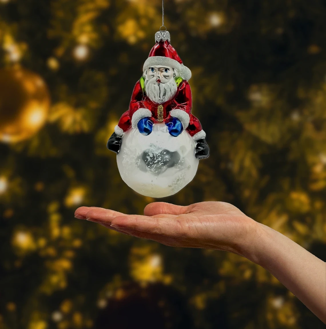 Bombka szklana figurka Święty Mikołaj na śnieżnej kuli realne zdjęcie