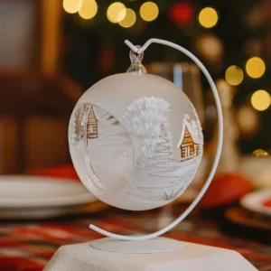 Bombki na stojaku – jak tworzyć dekoracje całoroczne