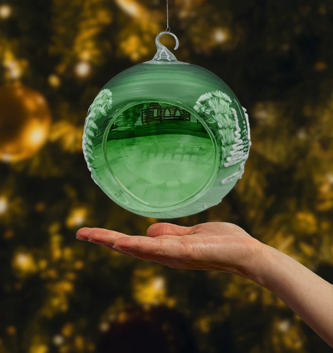 Szklana Bombka Lampion ze stojakiem: Głęboka zieleń realne zdjęcie