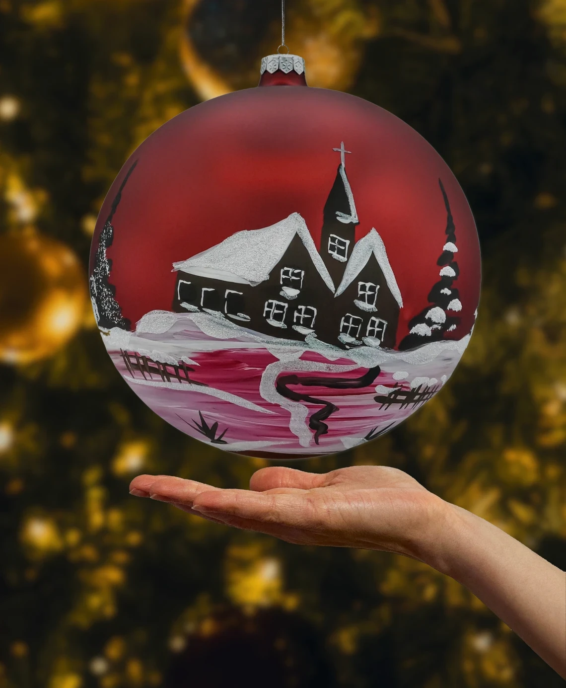 Bombka szklana okrągła matowa: czerwony Zimowy Pejzaż realne zdjęcie