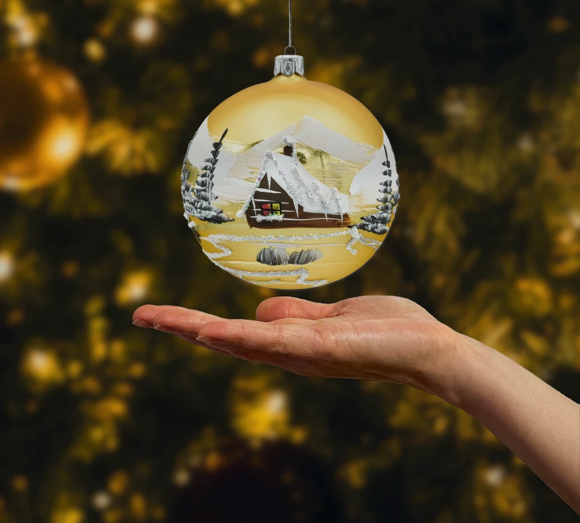 Bombka okrągła Zimowa Wioska: złota realne zdjęcie