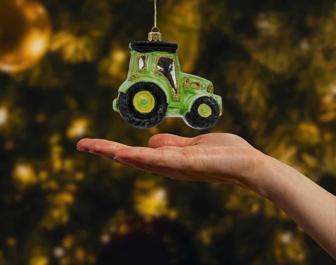 Realne zdjęcie Traktor: zielony