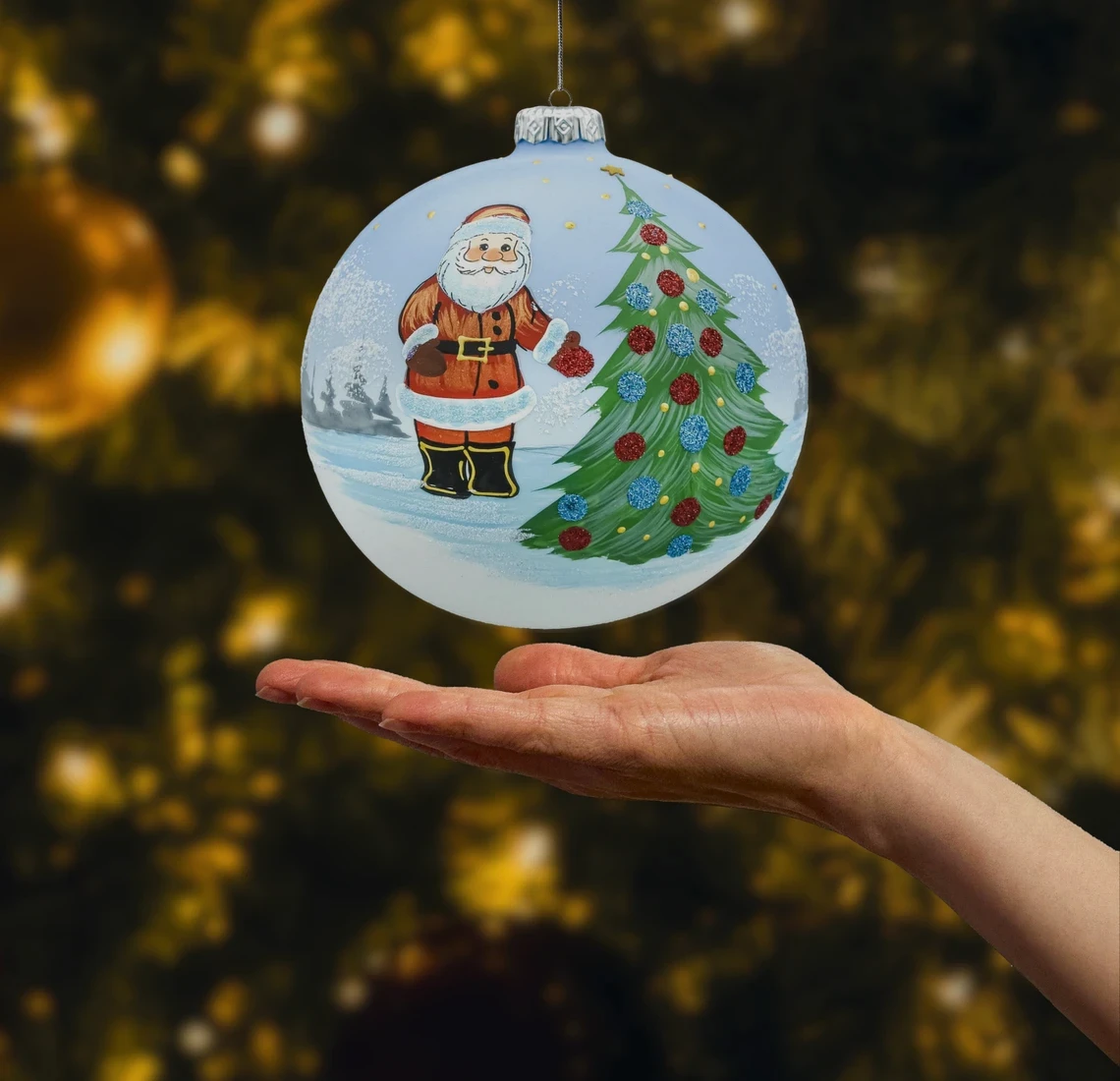 Bombka szklana Mikołaj z choinką realne zdjęcie